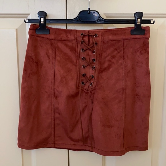 Rusty Red Suede skirt - Picture 2 of 3